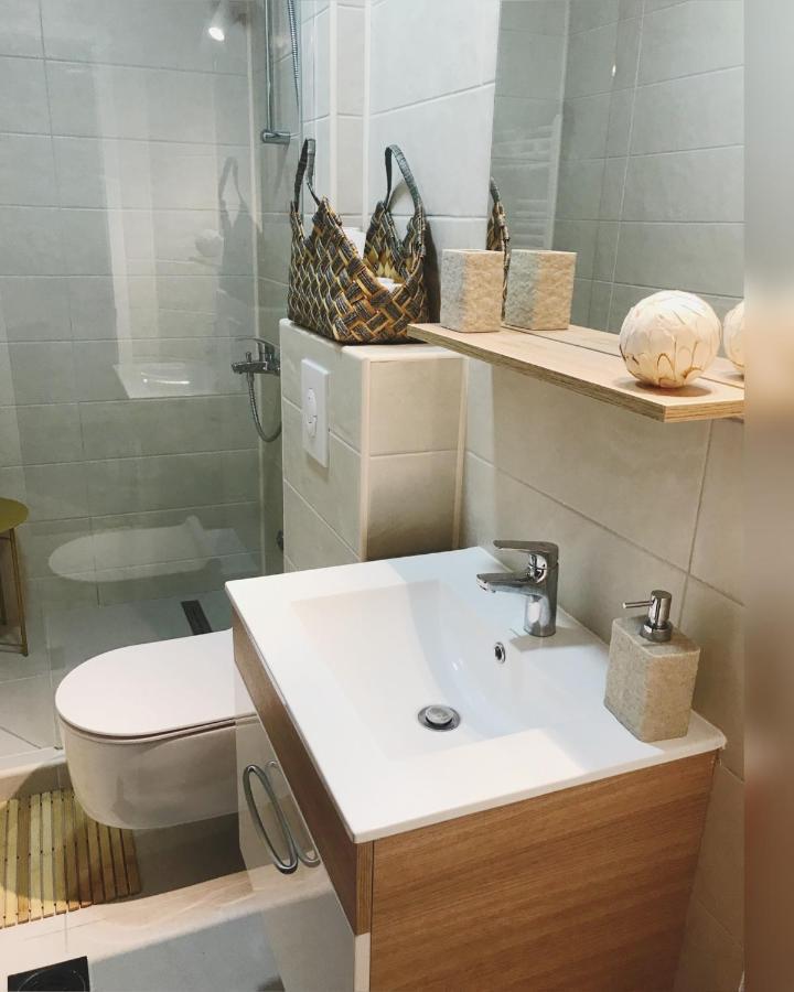 Villa Mina Kladovo, 5-Bedroom Villa With Pool For Up To 12 People Bagian luar foto