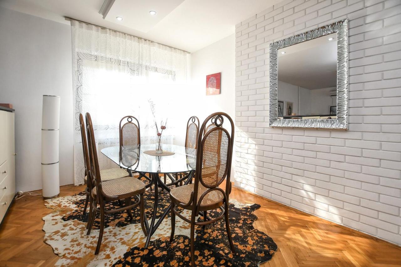 Villa Mina Kladovo, 5-Bedroom Villa With Pool For Up To 12 People Bagian luar foto